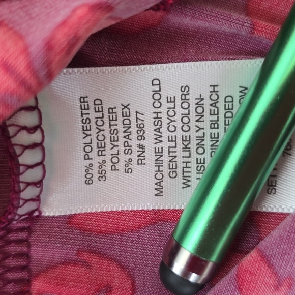 LIZ CLAIBORNE WOMEN'S PETITE LONG SLEEVES MAGENTA FANCY EMBELLISHED BLOUSE PXL - Picture 9 of 16